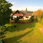 Hoernchens-ferienwohnung * Нойенкирхен